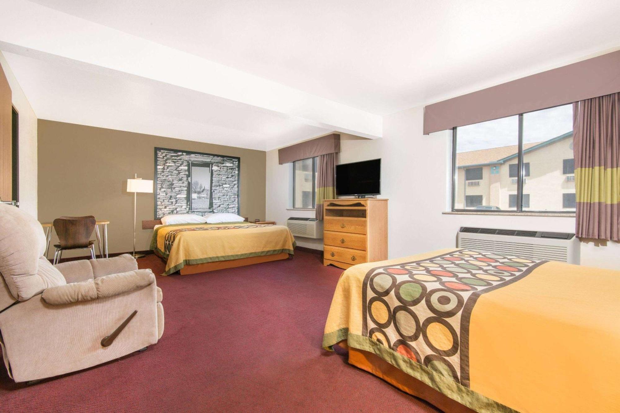 Super 8 By Wyndham Santa Rosa Hotel Kültér fotó