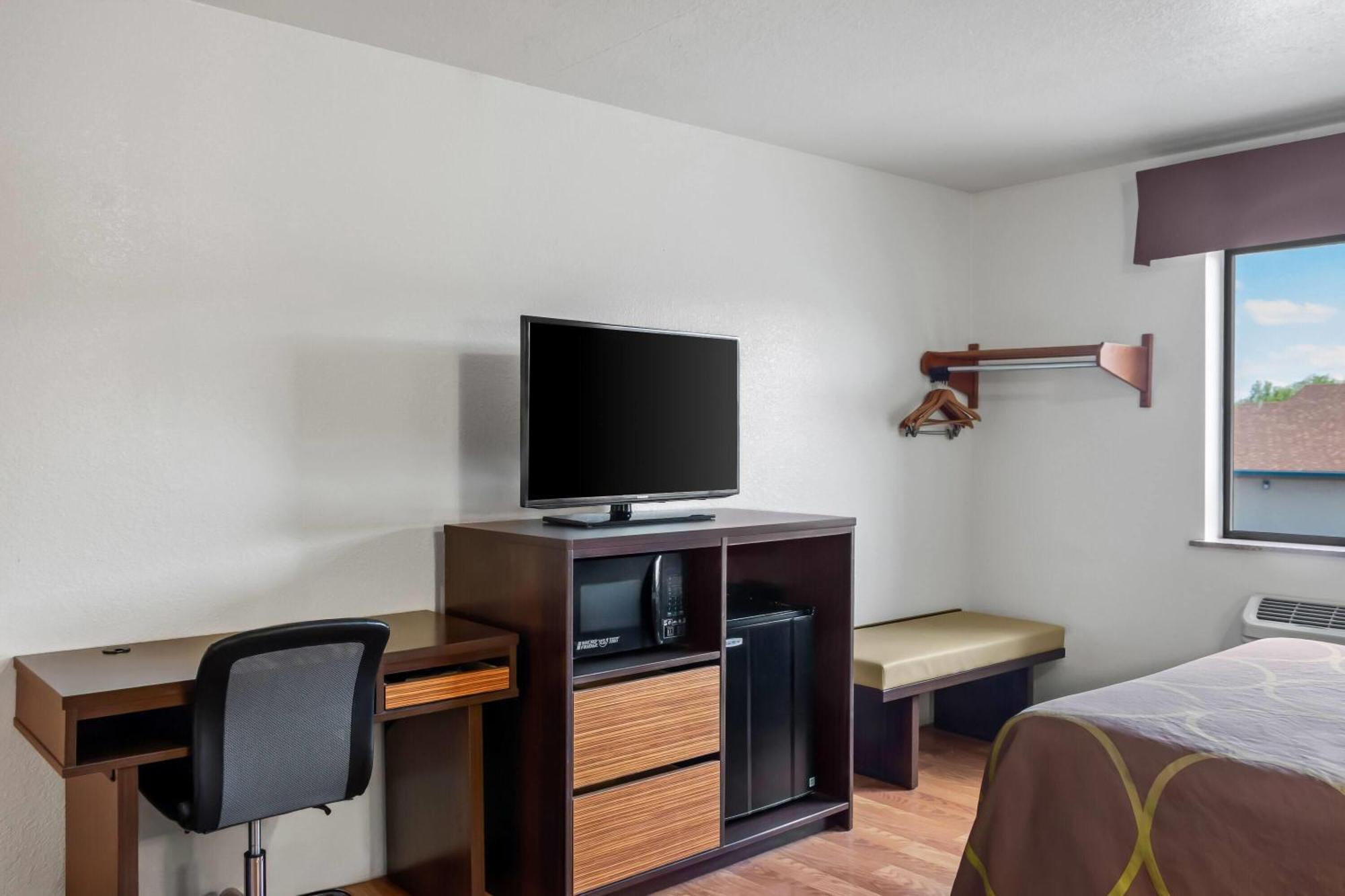 Super 8 By Wyndham Santa Rosa Hotel Kültér fotó