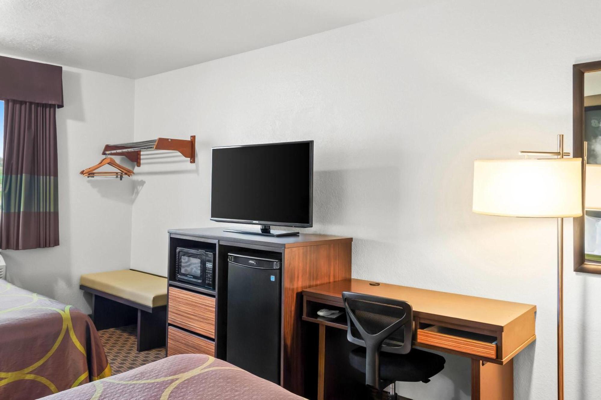 Super 8 By Wyndham Santa Rosa Hotel Kültér fotó